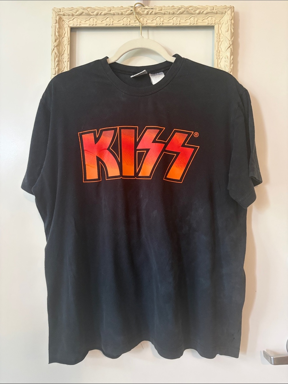 VINTAGEVINYL | KISS Logo Graphic Tee - Black with Orange/Red Lettering